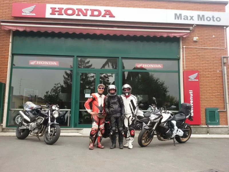 Max Moto