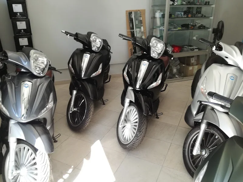Ape Moto Di F. Prezioso & C. Snc
