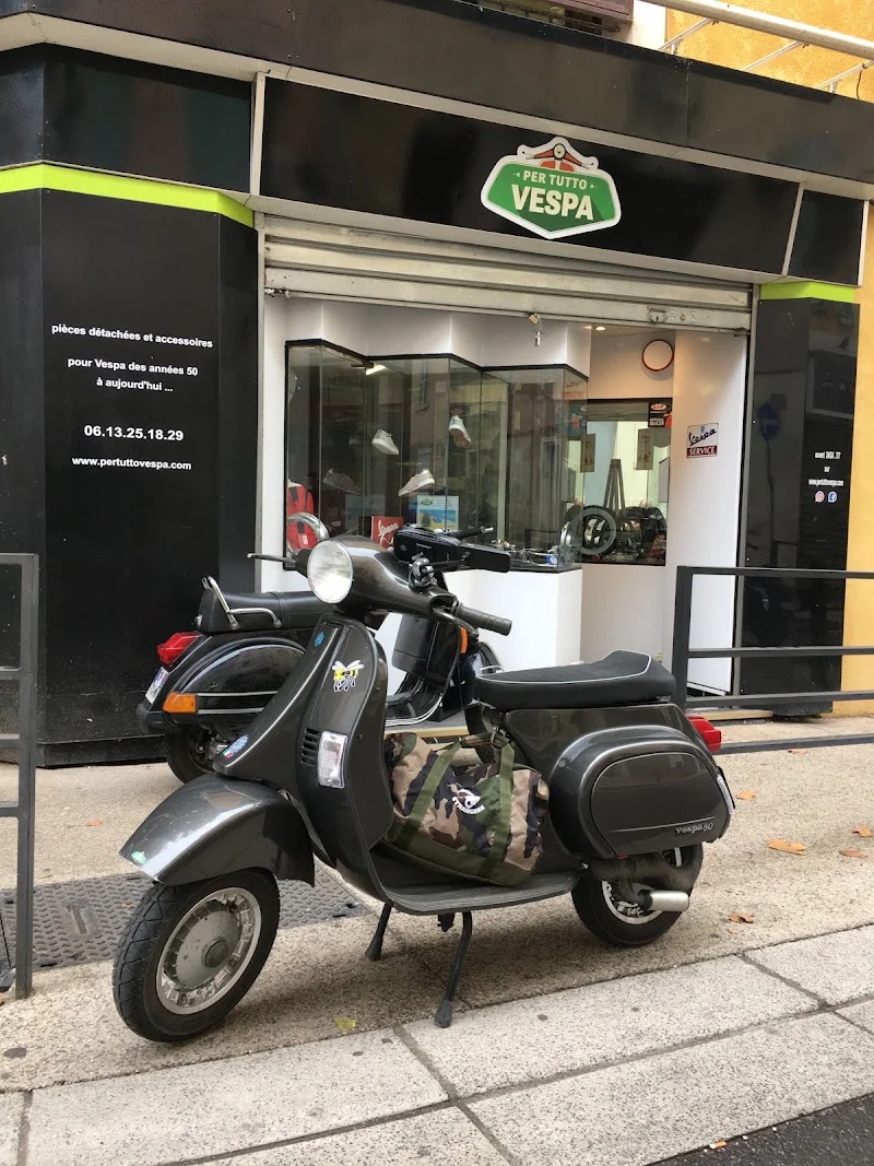Per tutto Vespa