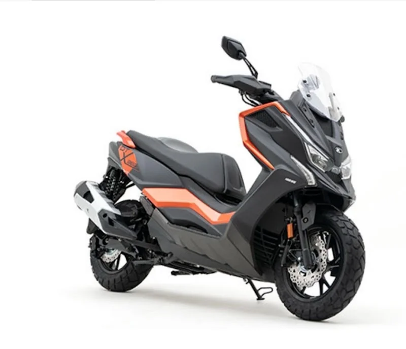 Sic'Rent di Casadei Claudio - Noleggio Scooter Biciclette (Rent Scooter y Bicycles )Risciò normali e pedalata assistita