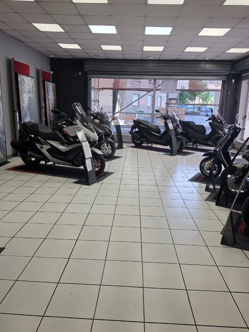 KYMCO - SYM - LYON EST Concession Franck Bouvet - Scooters neufs , Scooters électriques, et occasions.