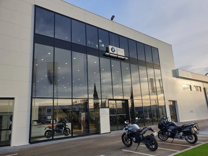Rent A Ride BMW Motorrad Car Avenue Dijon