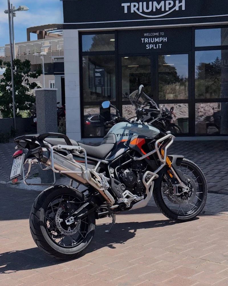 Triumph Motorcycles Split
