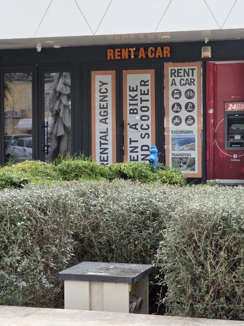 Rent a scooter Split