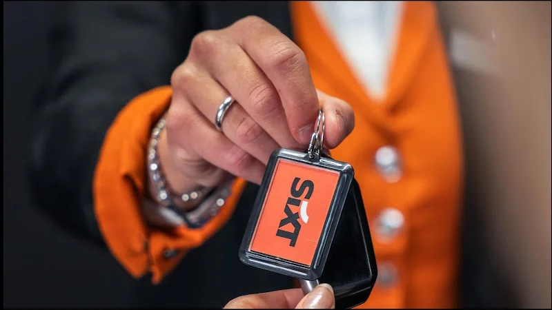 SIXT | Sines