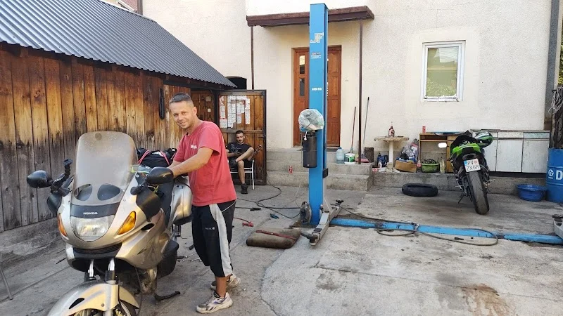 Auto i Moto servis "Viktorija"