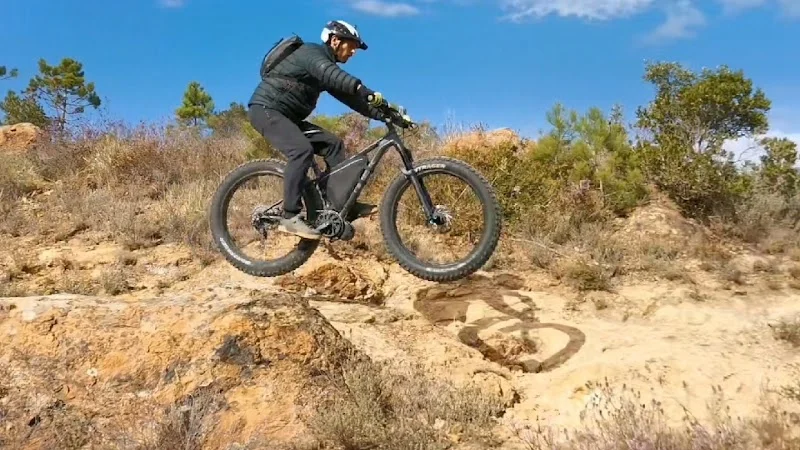 Agay Wattbike Location de Vélos VTT Électrique à partir de 29 € | Agay, Saint Raphael, Fréjus, Massif de l'Esterel
