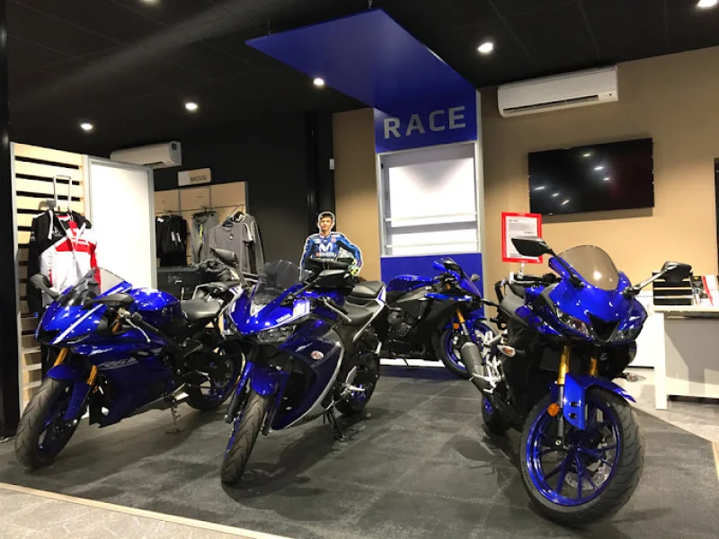 Yamaha Rent - Location Motos & Scooters - Conflans Motos